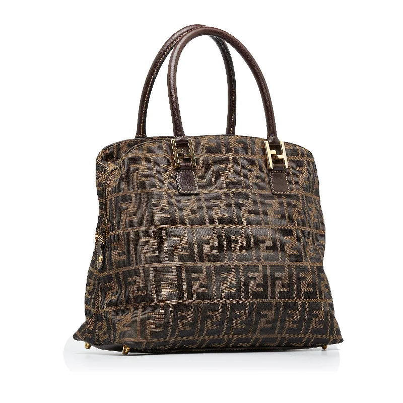 Fendi Zucca Tote (SHG-Lxgs4G)