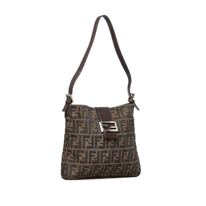 Fendi Zucca Shoulder Bag (SHG-Wr82UX)