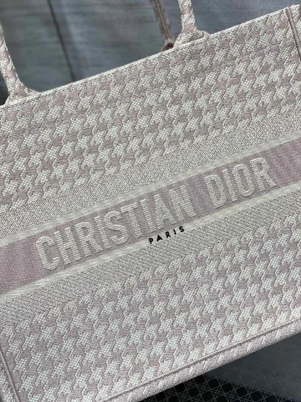 WF - Dior Bag - 443