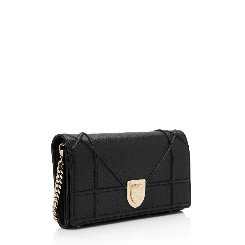 Dior Calfskin Diorama Wallet on Chain Clutch (SHF-YYr4HD)