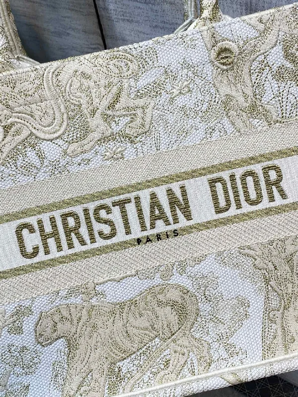 WF - Dior Bag - 437