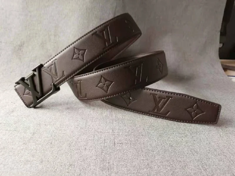 Brown belt black buckle